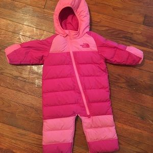 Girl’s 3-6m The North Face snow suit